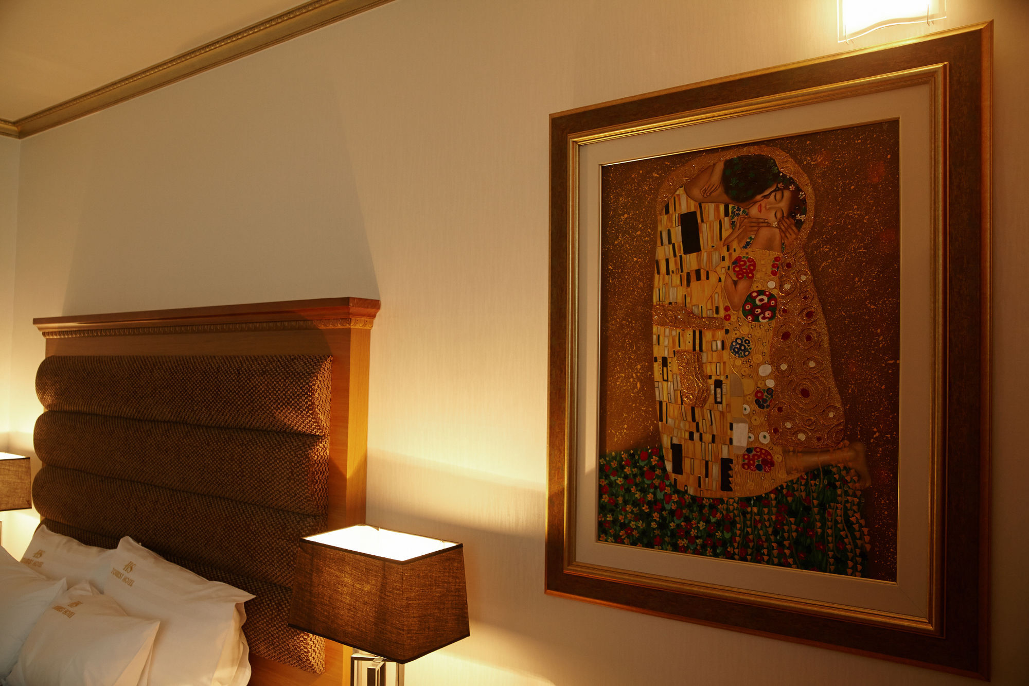 Hs Tourist Hotel Йосу Екстериор снимка